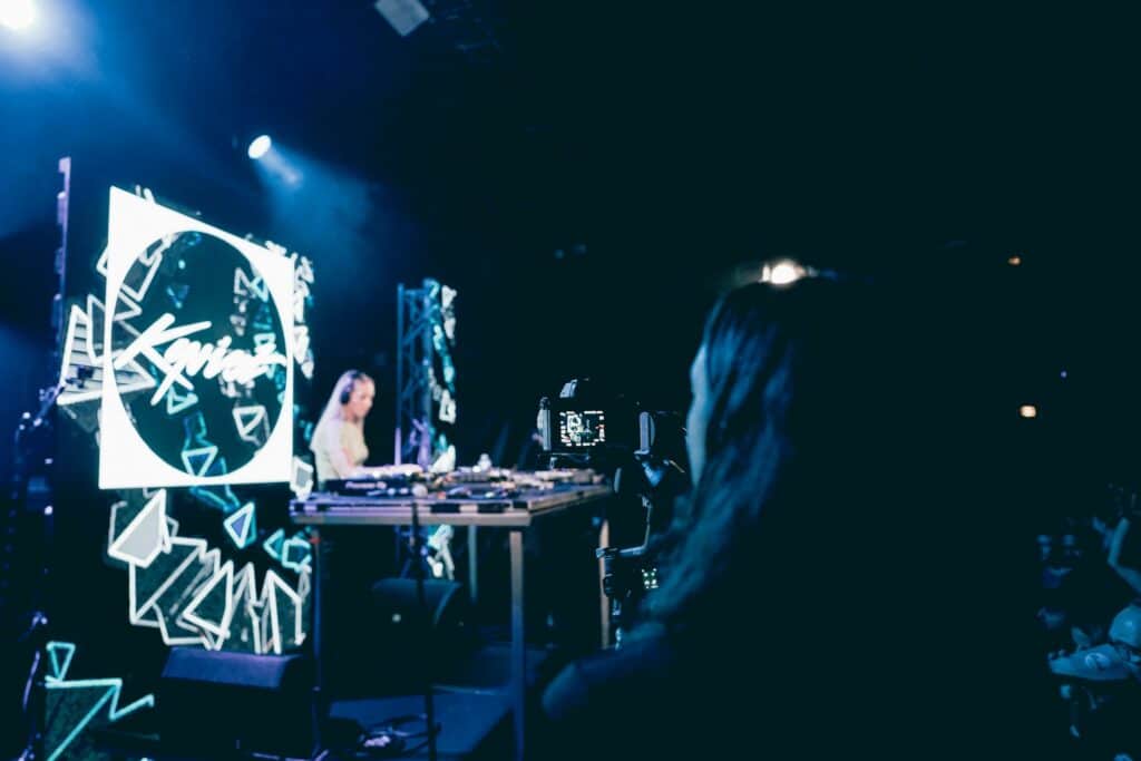 dj