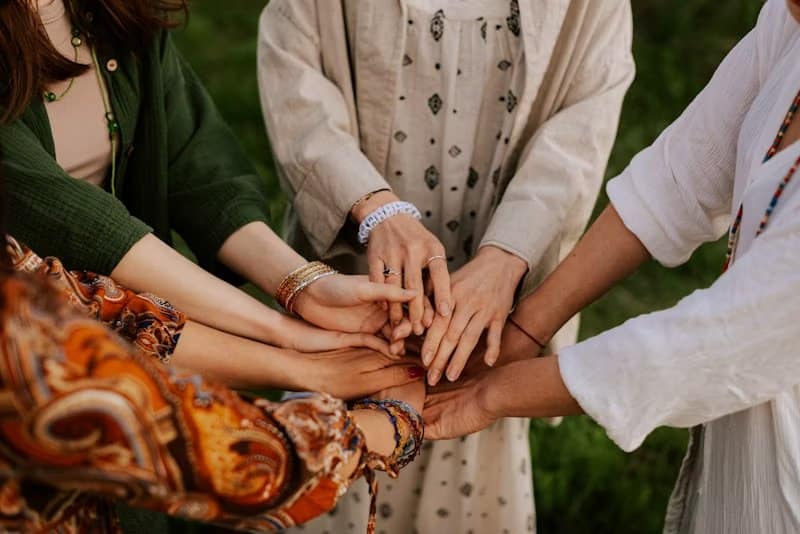 women circle