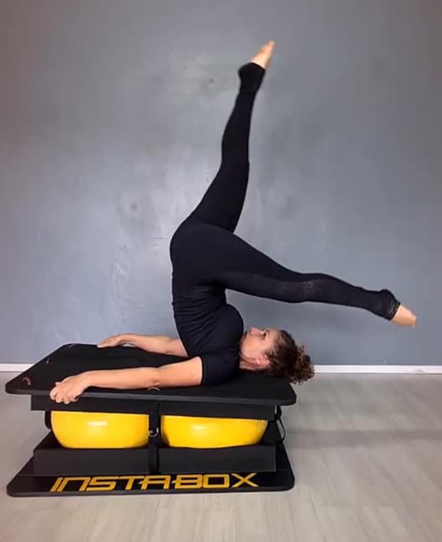 Amanda Braz - NeoPilates