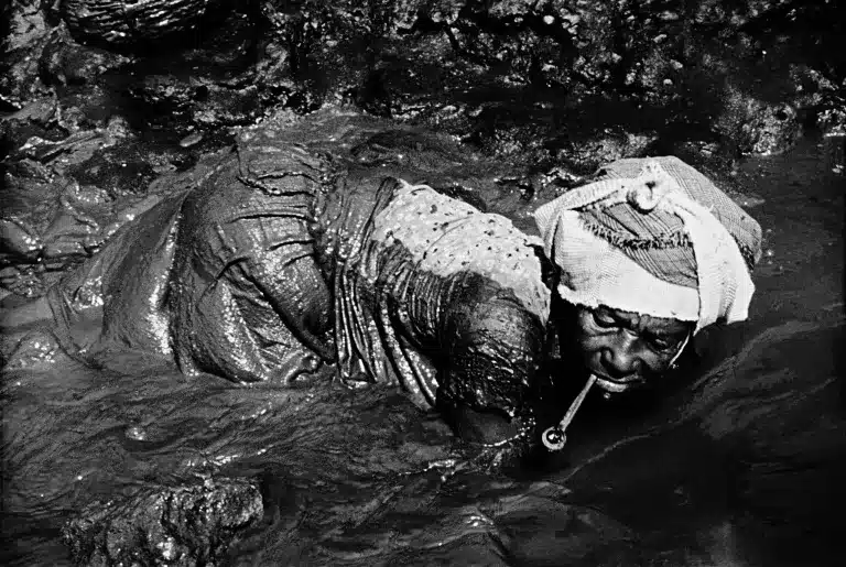 Maureen Bisilliat - Série ‘Caranguejeiras’ 1968
Coleção do Instituto Moreira Salles